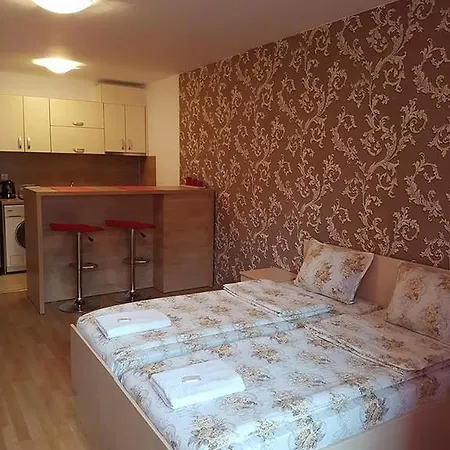 Kraev Apartment *